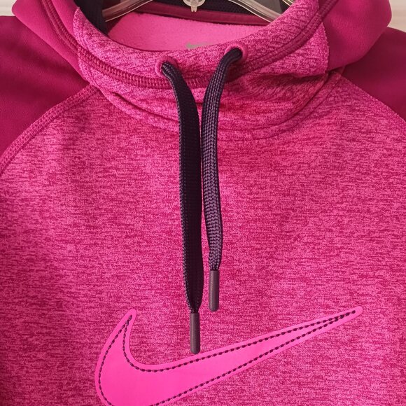 Nike Therma Fit Pullover Fleece Lined Hoodie Women's Large Red Pouch Thumb Hole - Picture 4 of 9